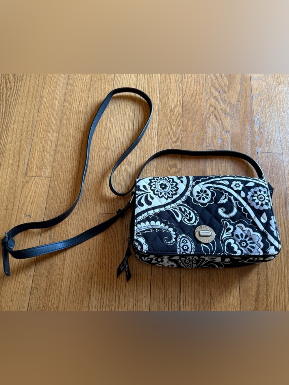 Vera Bradley Black and White Crossbody Quilted Purse Bag